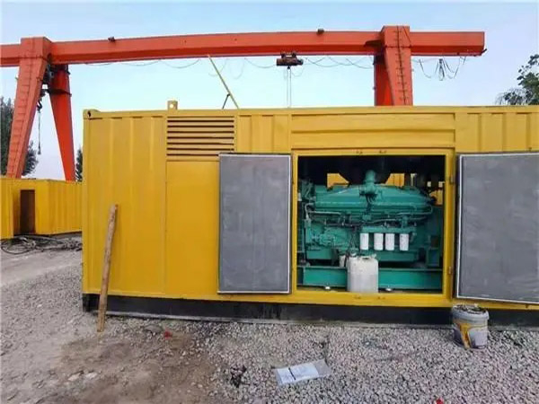 嵊州冬季低温环境下，500KW发电机组应该选择什么类型的启动电瓶？